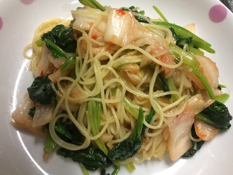 小松菜とキムチのパスタ